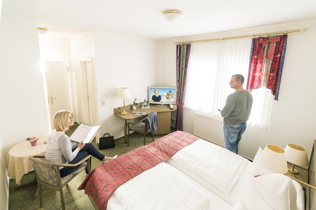 Das Fritz Hotel Schwerin Schoene Lage Im Gruenen Mit Regionaler Kueche Kostenfreien Parkplaetzen Und E Ladestation Номер фото