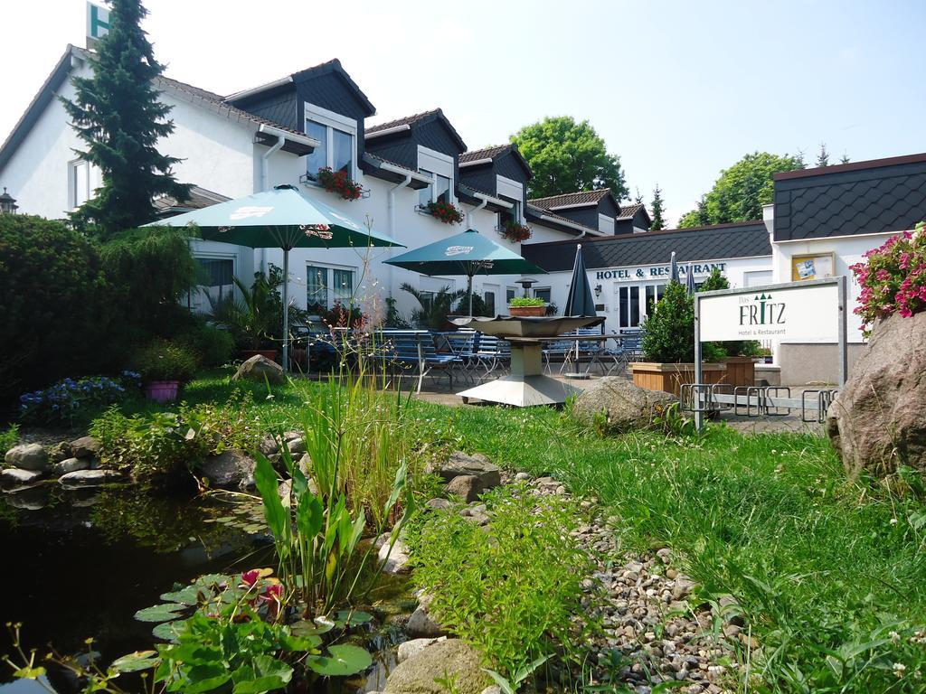 Das Fritz Hotel Schwerin Schoene Lage Im Gruenen Mit Regionaler Kueche Kostenfreien Parkplaetzen Und E Ladestation Екстер'єр фото
